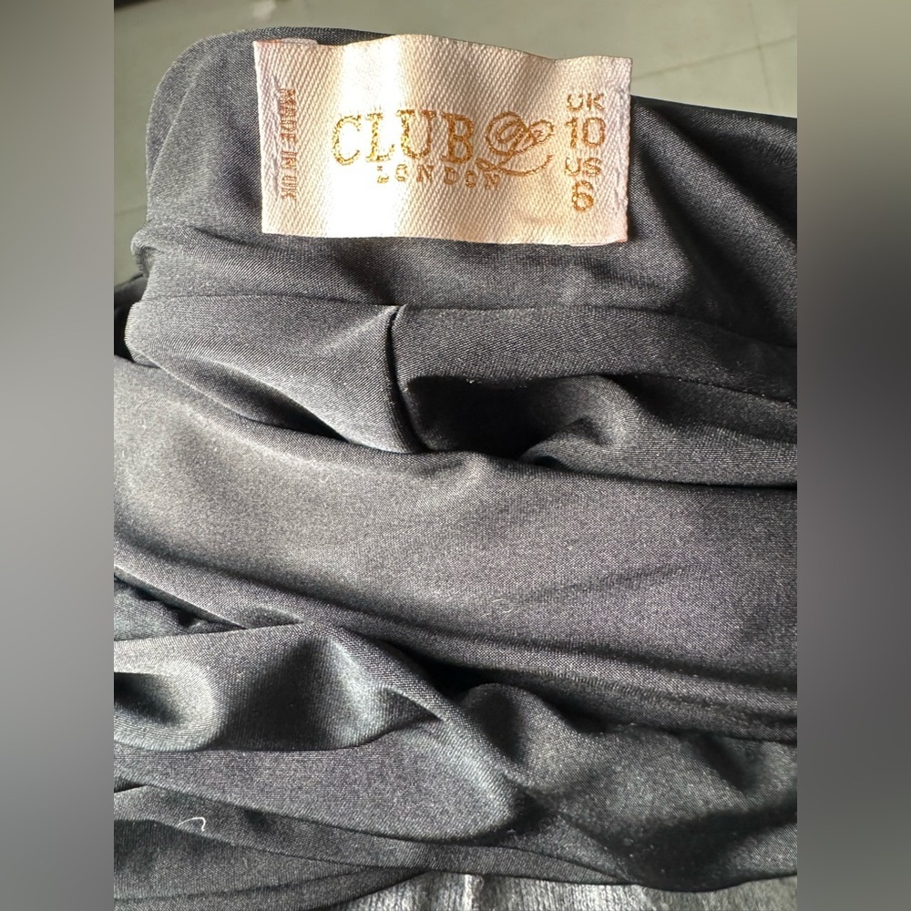 Club L London Slinky Bandeau Maxi Dress with Split in Back/ Size 6 - Picture 6 of 7